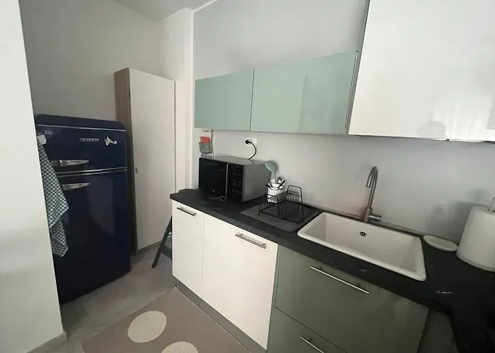 Hostdomus-casa Sole *